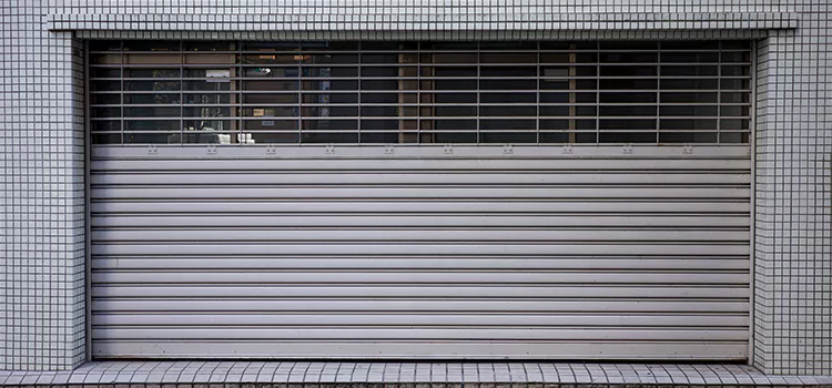 Advanced Solutions for Your Aluminum Garage Doors in Lehigh Acres, Florida