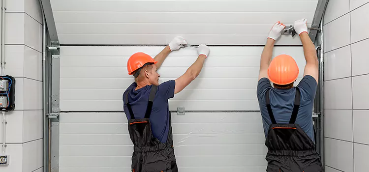 Choose Us for Your Garage Door Needs in Lehigh Acres